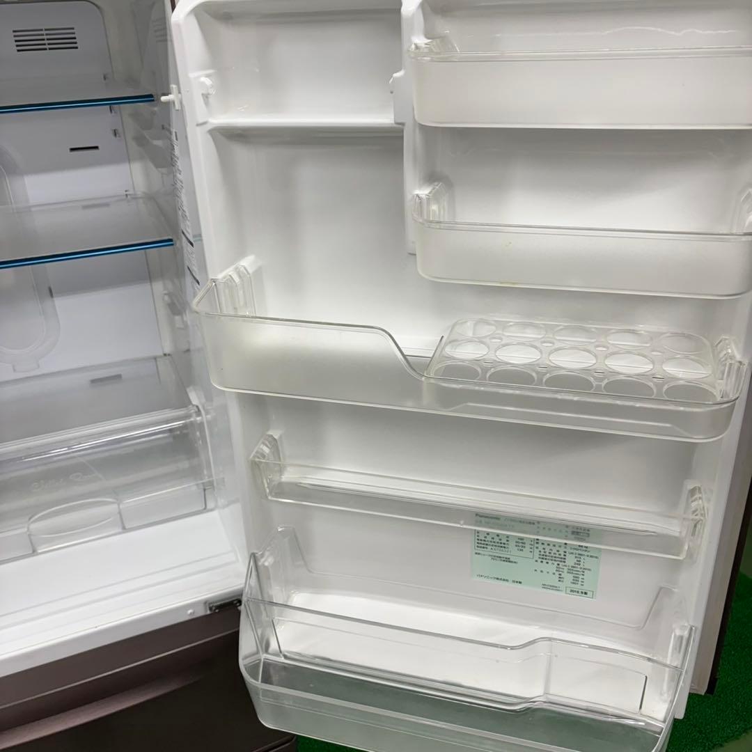 277 冷蔵庫　大型　300L強　自動製氷機付　右開き　保証込　洗濯機も有　美品