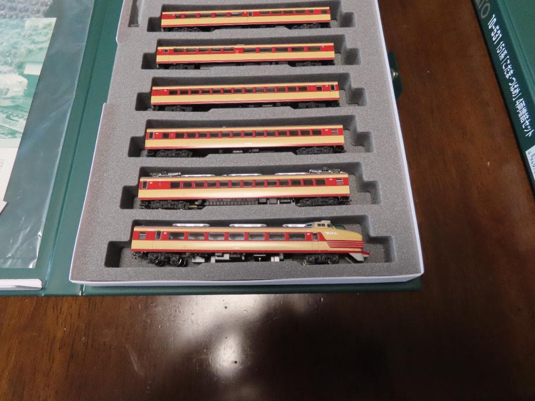 KATO Nゲージ 151系（こだま／つばめ） 基本＋増結のフル編成セット