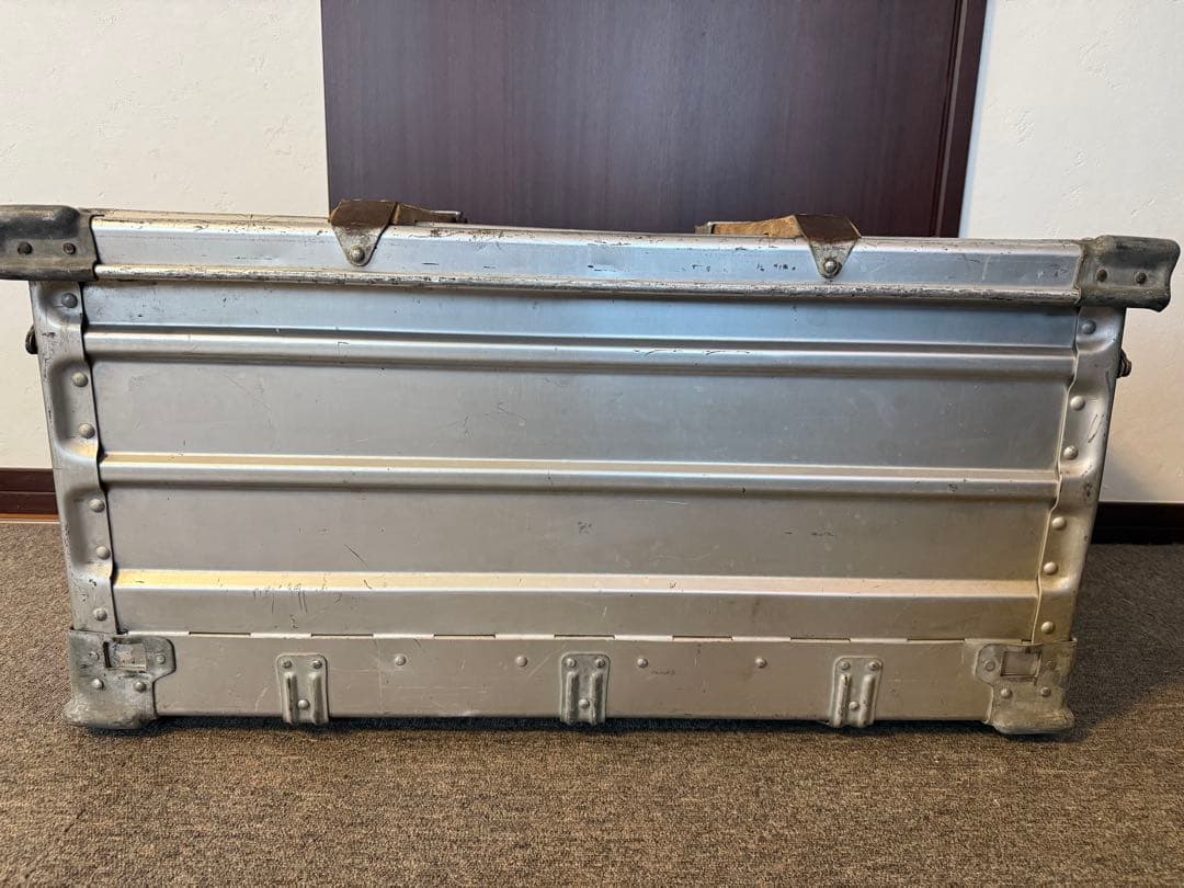 ス*ィ様 連休限定価格『激レア』zergesアルミコンテナ