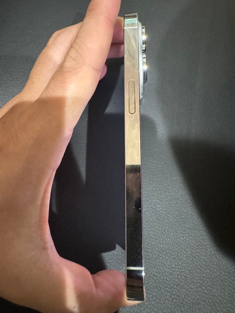 iphone14pro 256gb 94% 少しひびあり