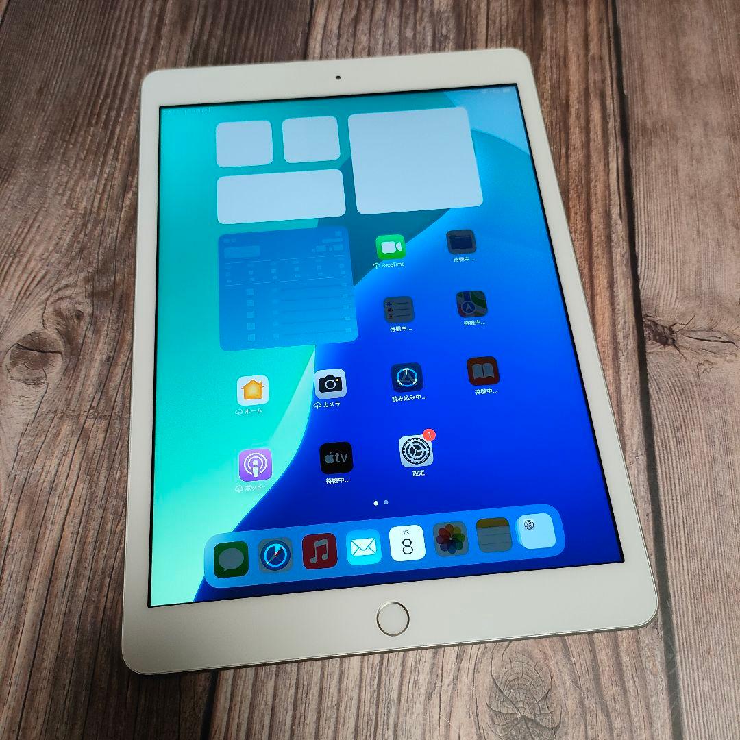 iPad 第7世代 32GB SIMフリー 美品