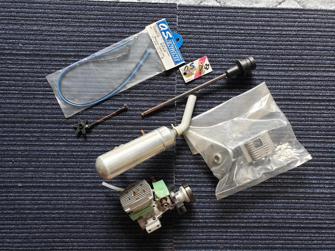 ⭐大幅値下げ割引セール・Amigoエンジン RCヘリ 大型コクピット・TAYA