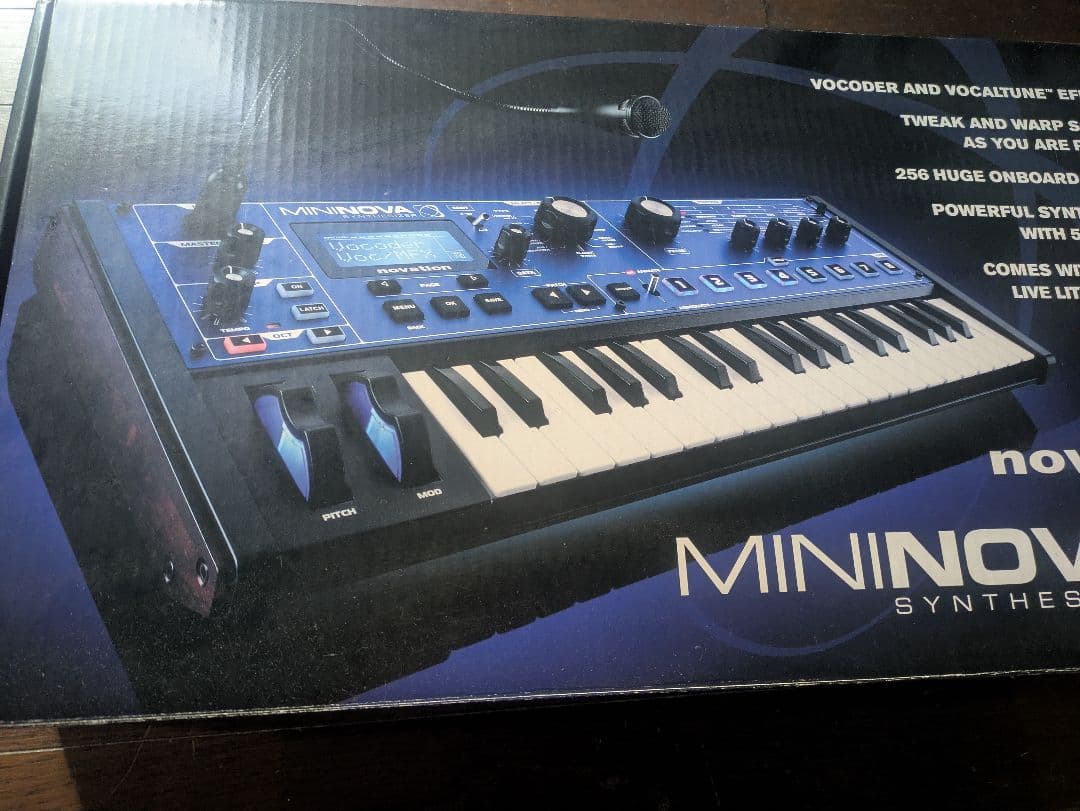 Novation MININOVA アナログシンセサイザー