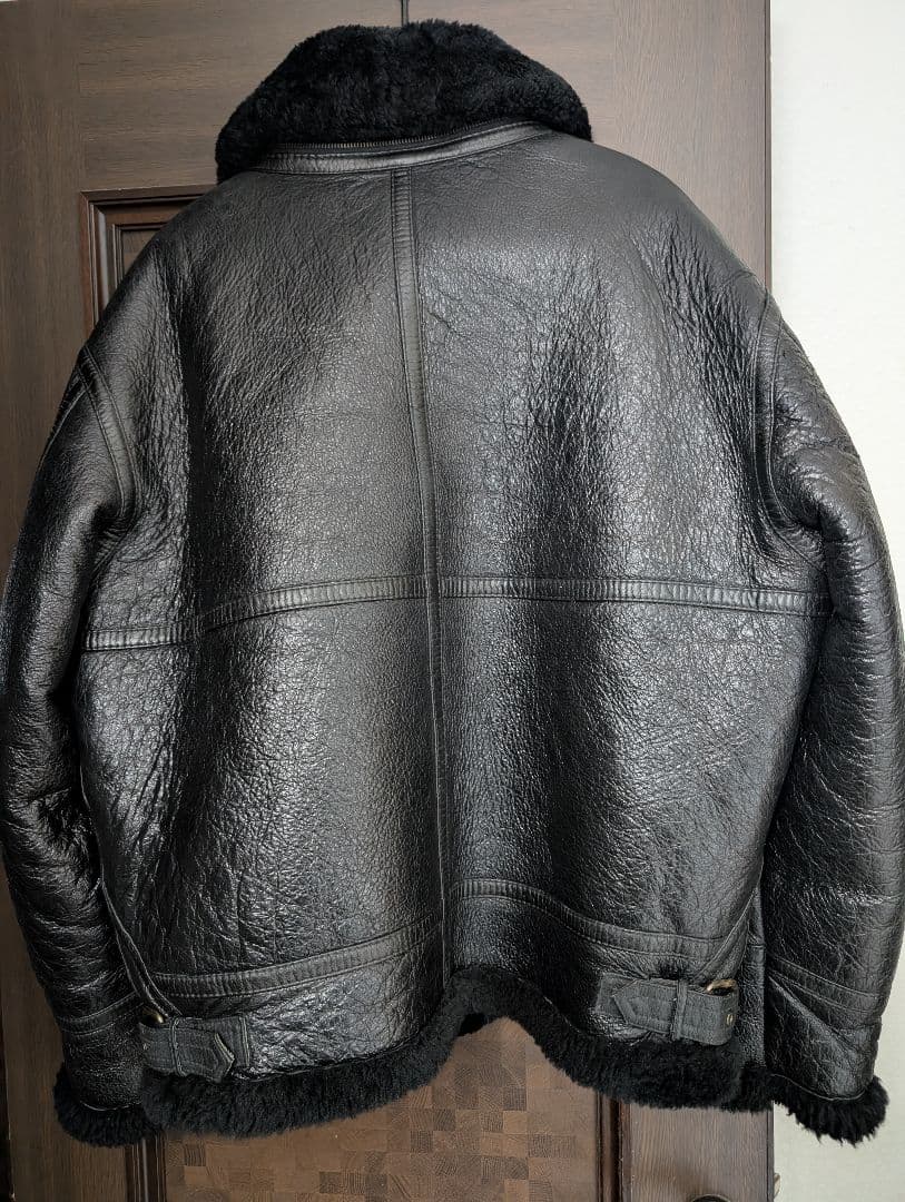【美品】B-3フライトジャケット　リアルムートンレザージャケット　ブラック