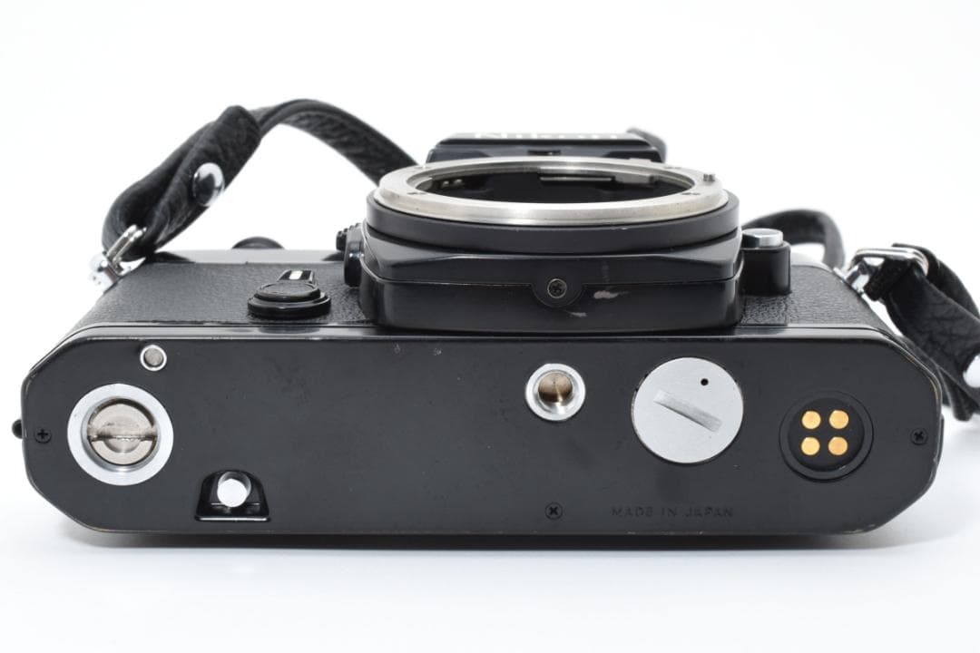 超美品　NIKON FE ブラック フィルムカメラ モルト新品交換済 H124