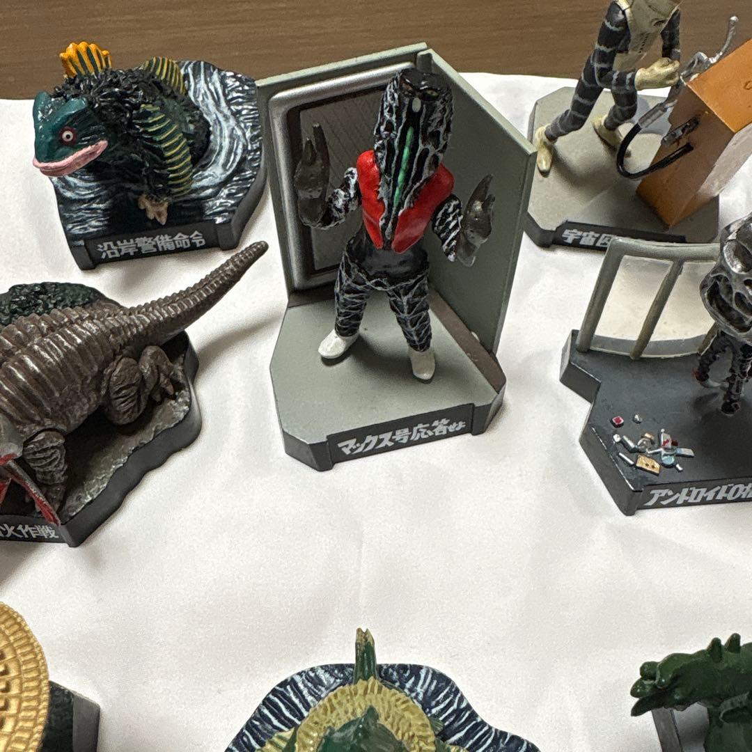 ウルトラ怪獣名鑑 ウルトラマン&ウルトラセブン1st 9体