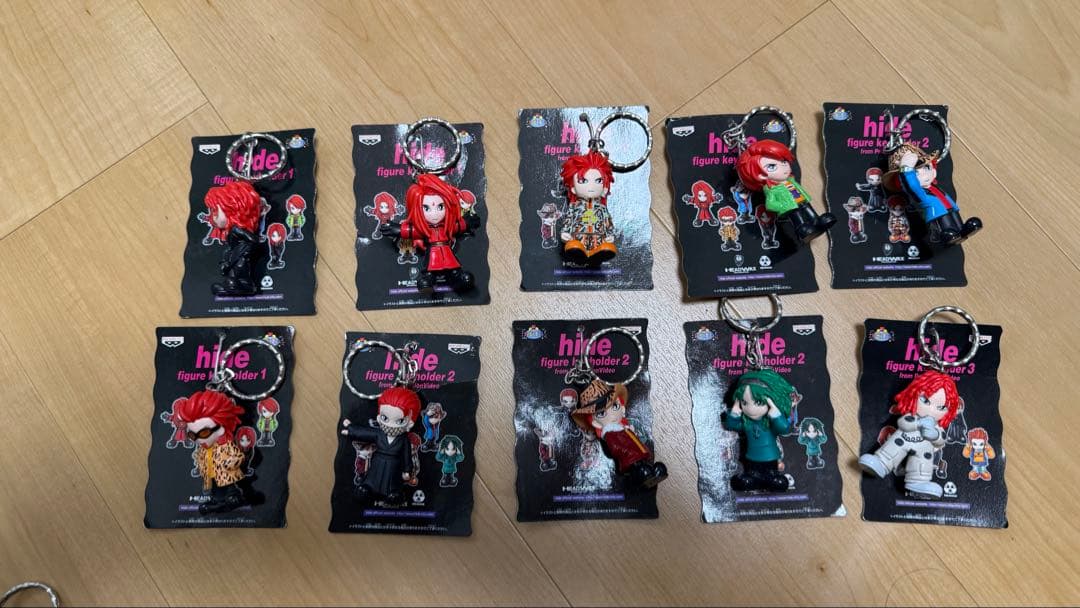 hideキーホルダー 10個セット　ギターキーホルダー2種プレゼント