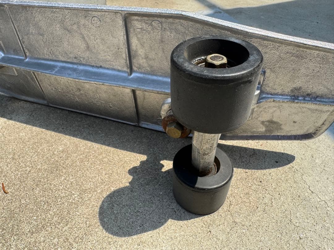 購入/ソビエト時代のアルミ製スケートボード