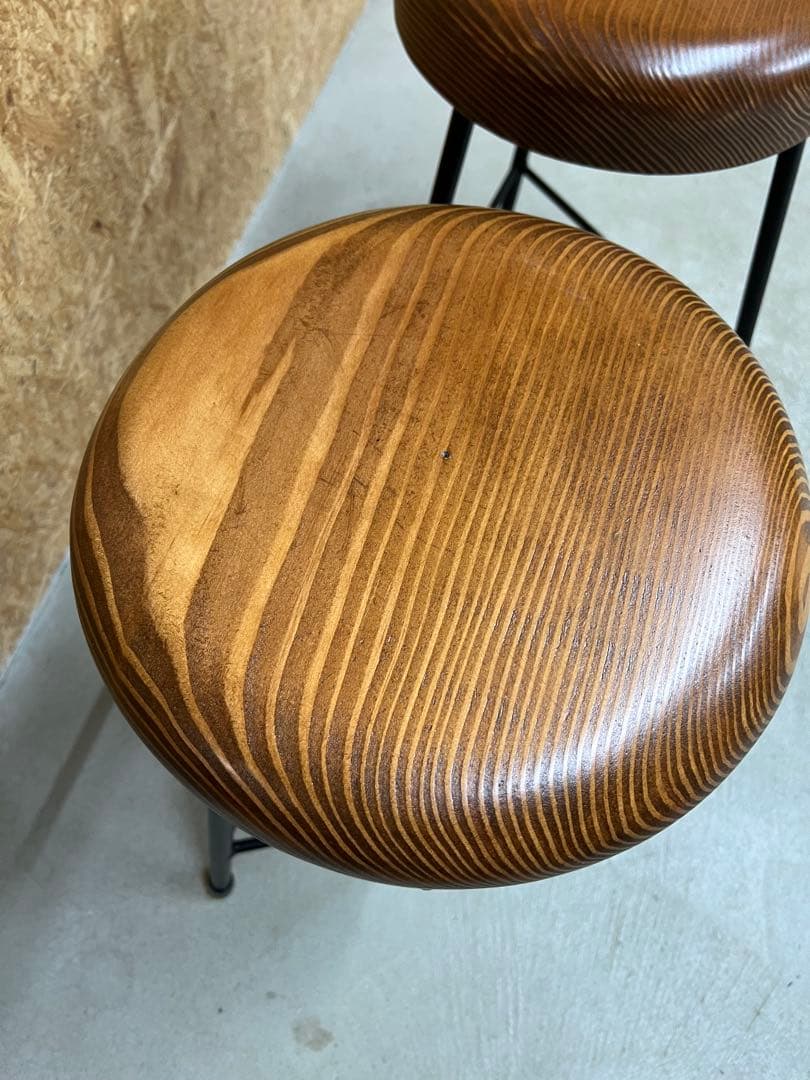 ブラウン円形スツール2脚セット