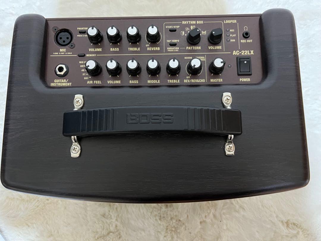 BOSS (ギター用アンプ)