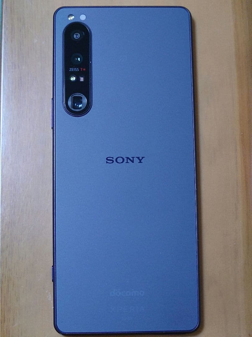 SONY Xperia 1 iv so-51c simフリー
