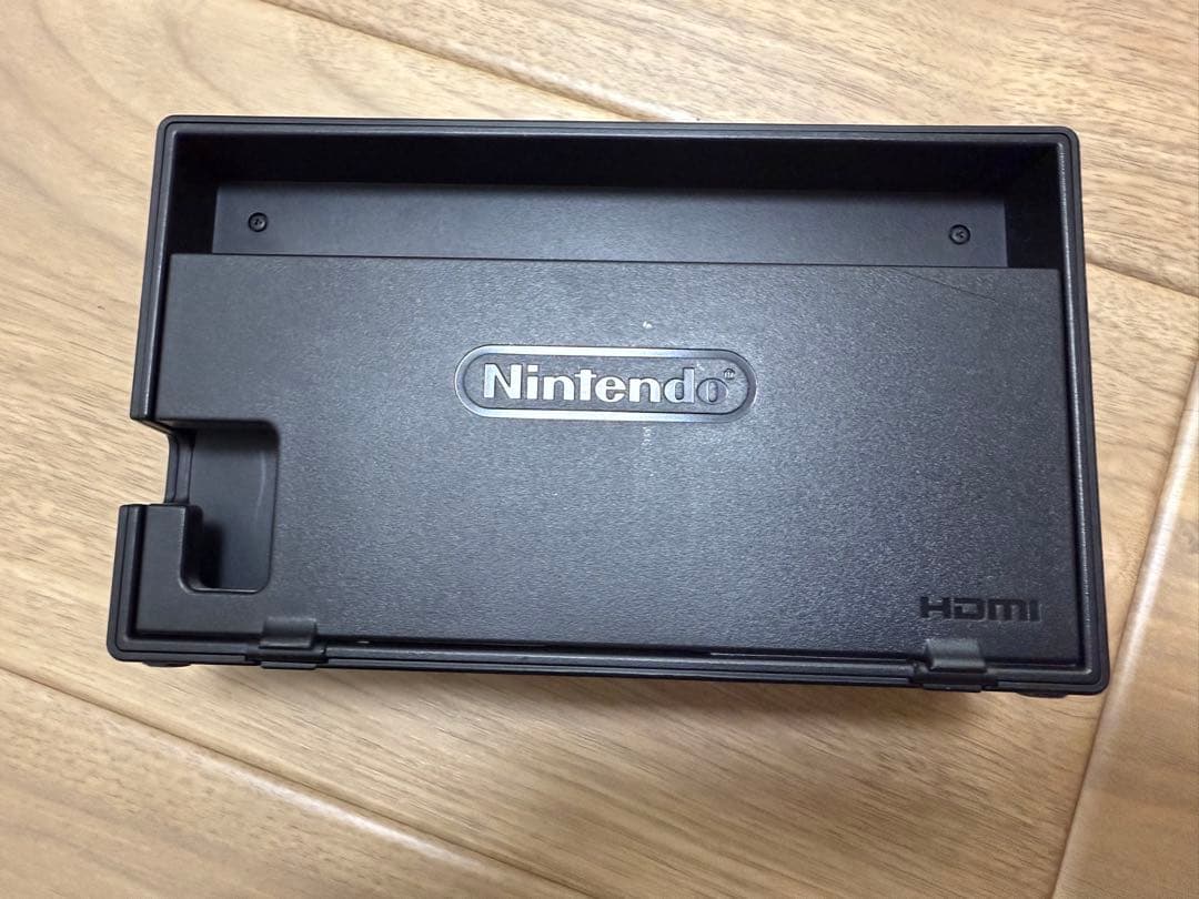 Joy-Con4本付き　Nintendo Switch 本体