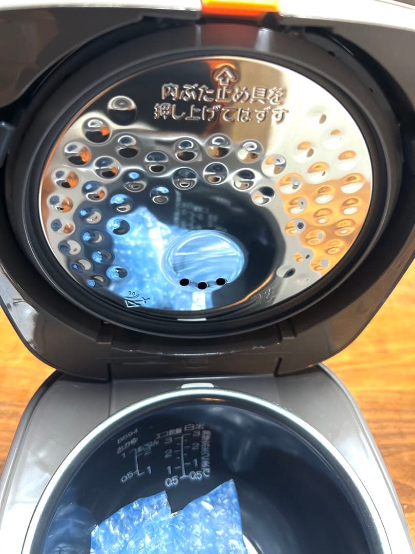 ★ ALOHA ★象印 炊飯器 NP-GL05 ブラウン 3合炊き