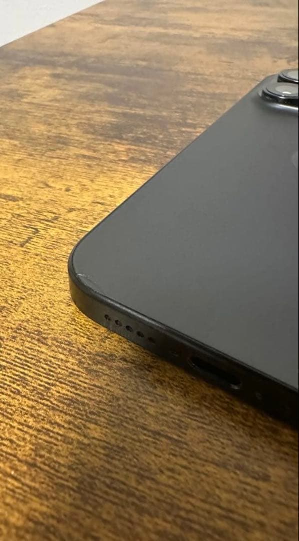 Apple iPhone 15 Pro 512GB SIMフリー本体