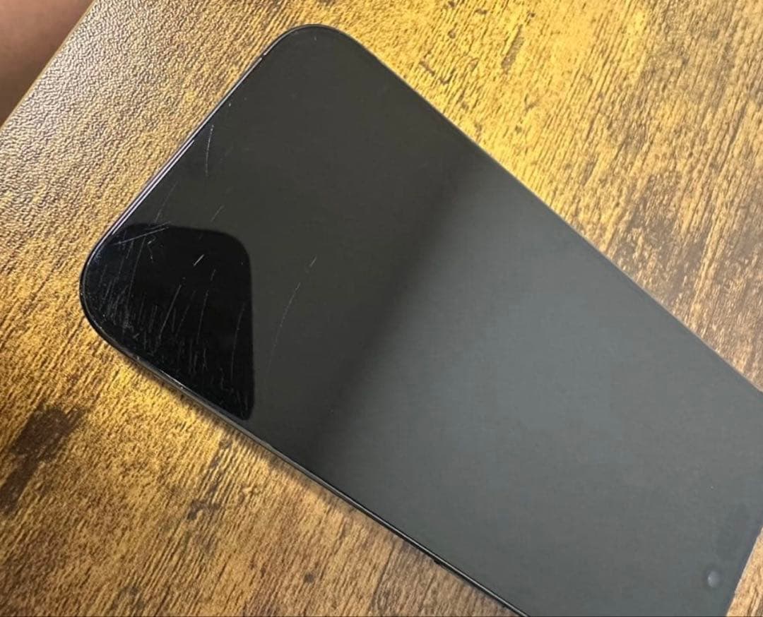 Apple iPhone 15 Pro 512GB SIMフリー本体