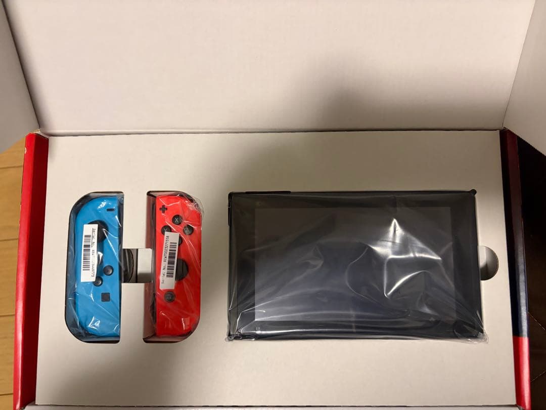 中古　Nintendo Switch 本体 青/赤 バッテリー強化版