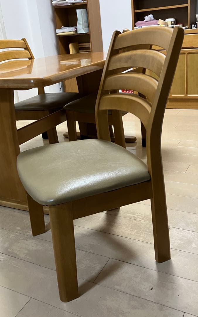 木製ダイニングテーブルセット 椅子4脚付き　直接引取