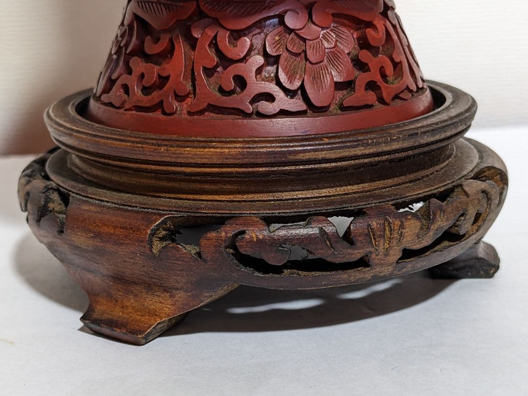 ♦中国古玩 古美術品 堆朱彫漆天球瓶 漆芸 花器飾り 置物 血赤色骨董品レア物