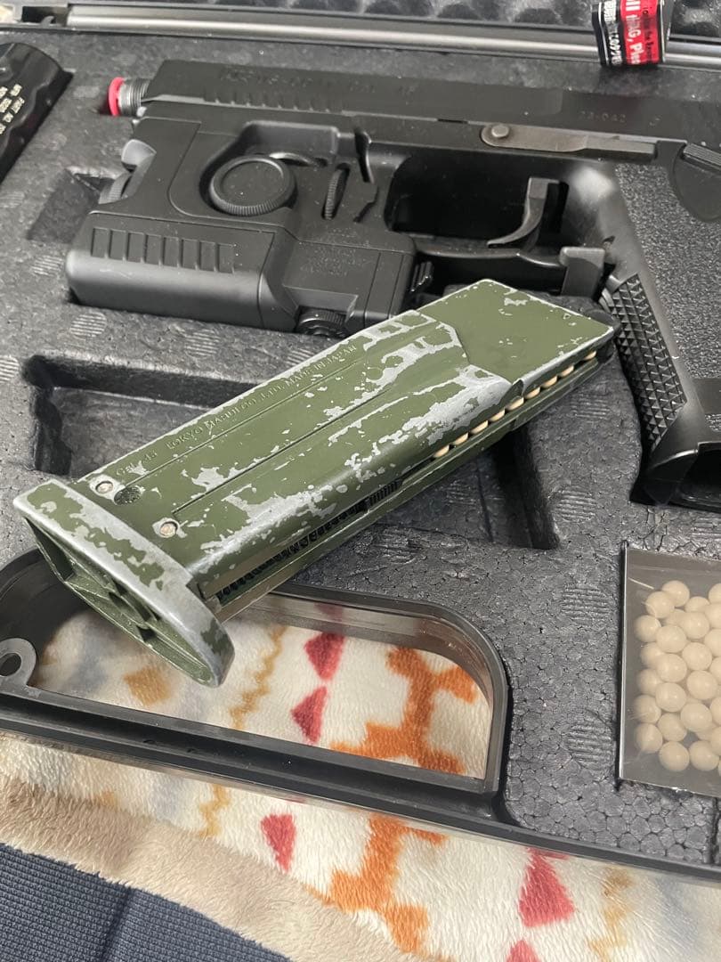 東京マルイ　SOCOM mk23 固定スライドガスガン　微カスタム