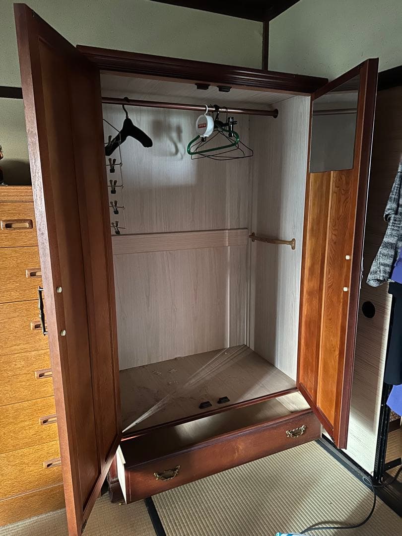 木製茶色タンス 幅約100cm 引き出し付き