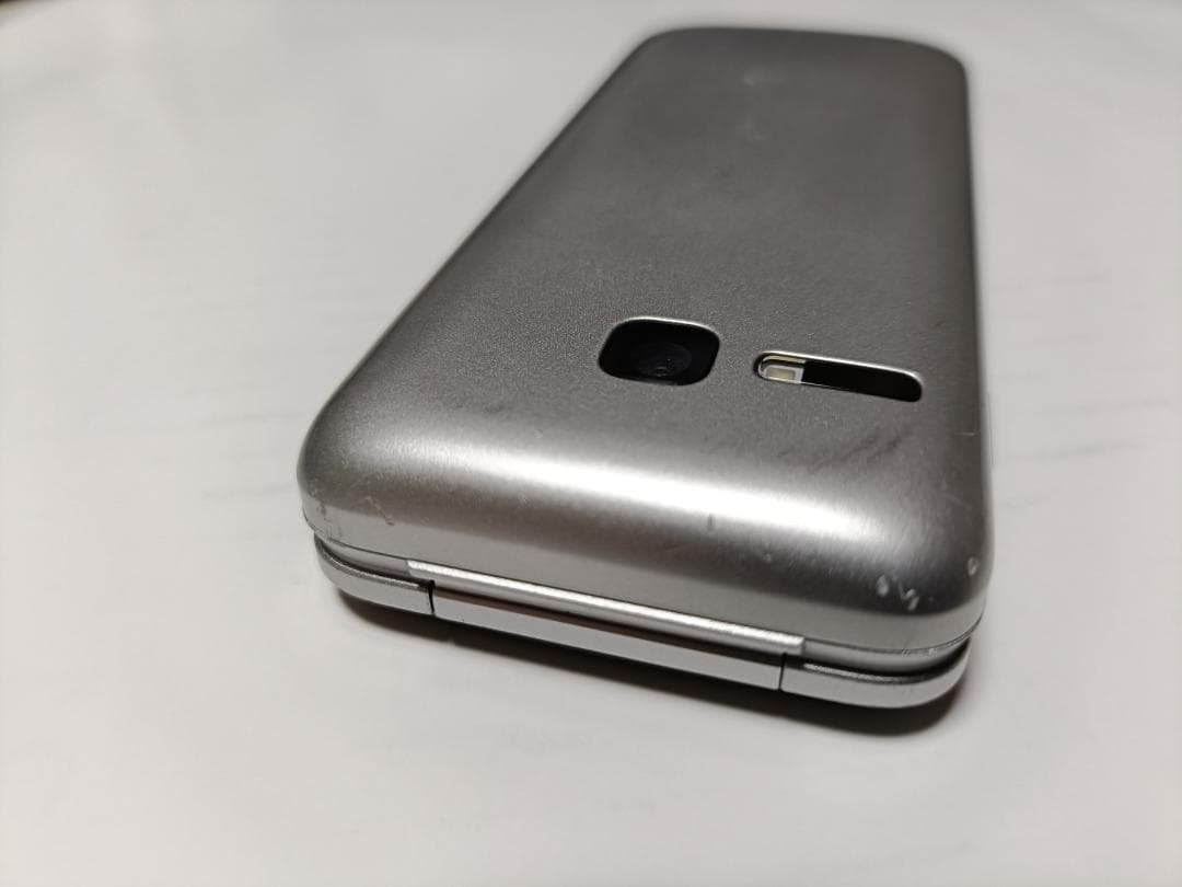 ☆ SoftBank DIGNO ケータイ3 902KC シルバー #2