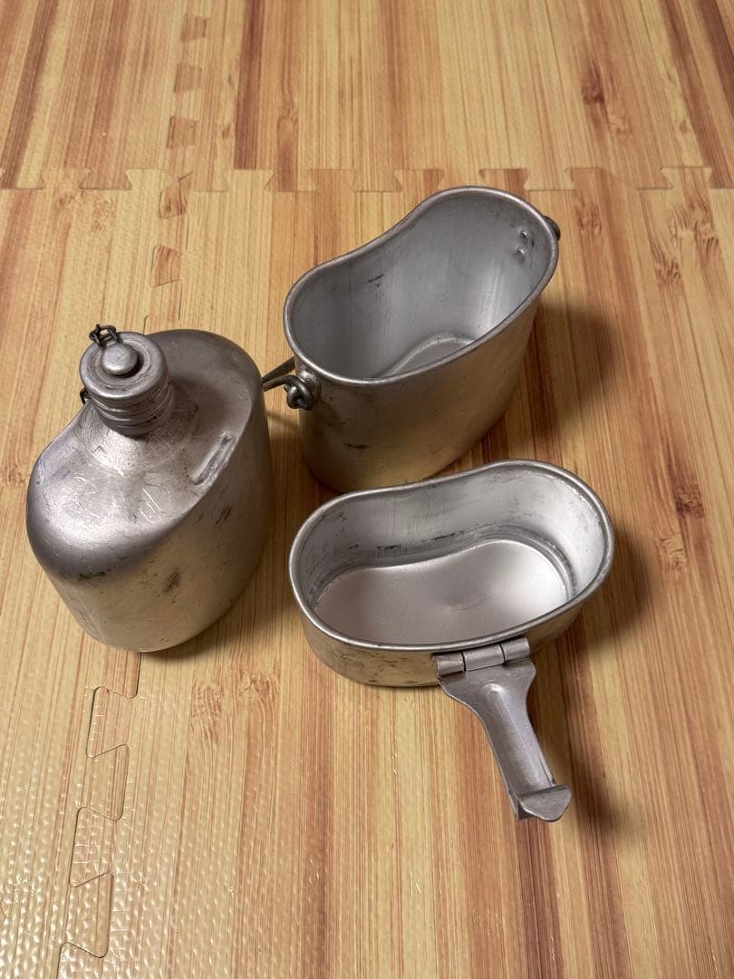 旧ソ連軍、空挺部隊用水筒＆メスキットセット、カバー付き実物、未使用品