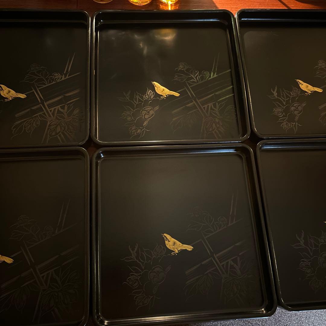 本堅地請合　漆　沈金　お盆×5