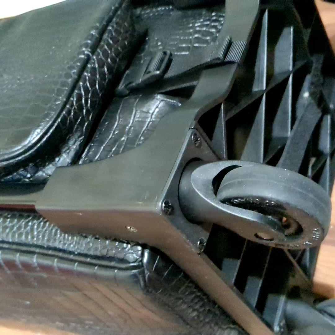 ✨美品✨SWANY キャリーケース ブラック クロコ型押し 大型 4輪