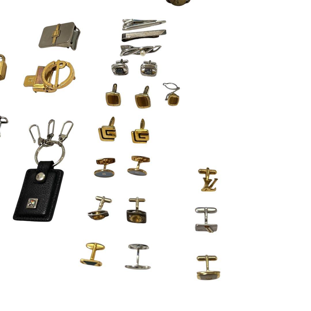 ☆まとめ☆メンズ　ファッション小物　カフス　タイピン　ベルト　靴下　セット　大量