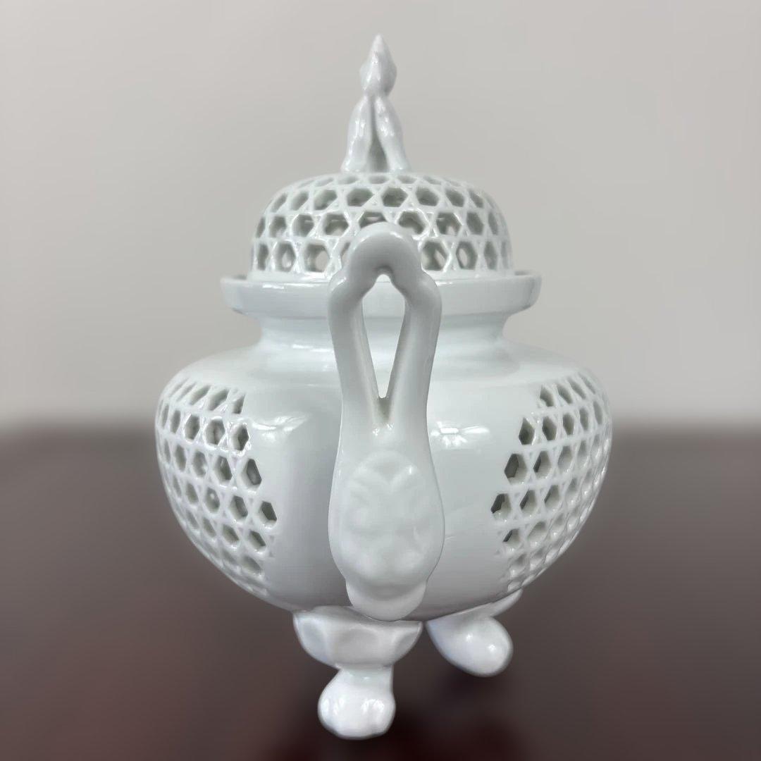 【有田焼】杉原一壷 白磁 香炉 透かし 三つ足香炉