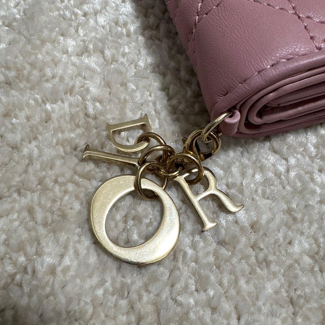 Lady Dior ロータスウォレット [日本限定]
