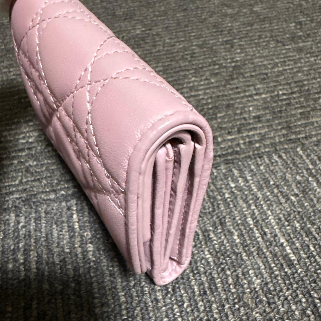 Lady Dior ロータスウォレット [日本限定]