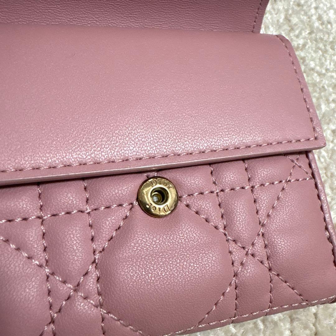 Lady Dior ロータスウォレット [日本限定]