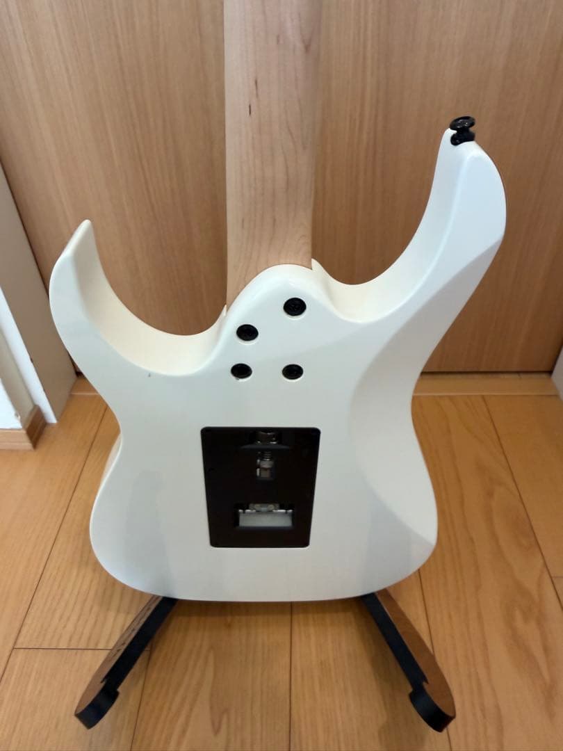 ibanez RG350DXZ ゼロポイントシステム搭載