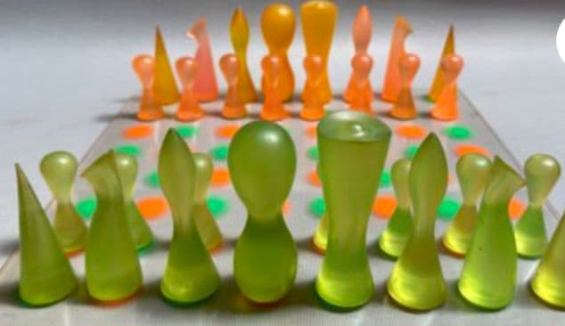 希少　新品　カリム・ラシッド - チェス MoMA アート