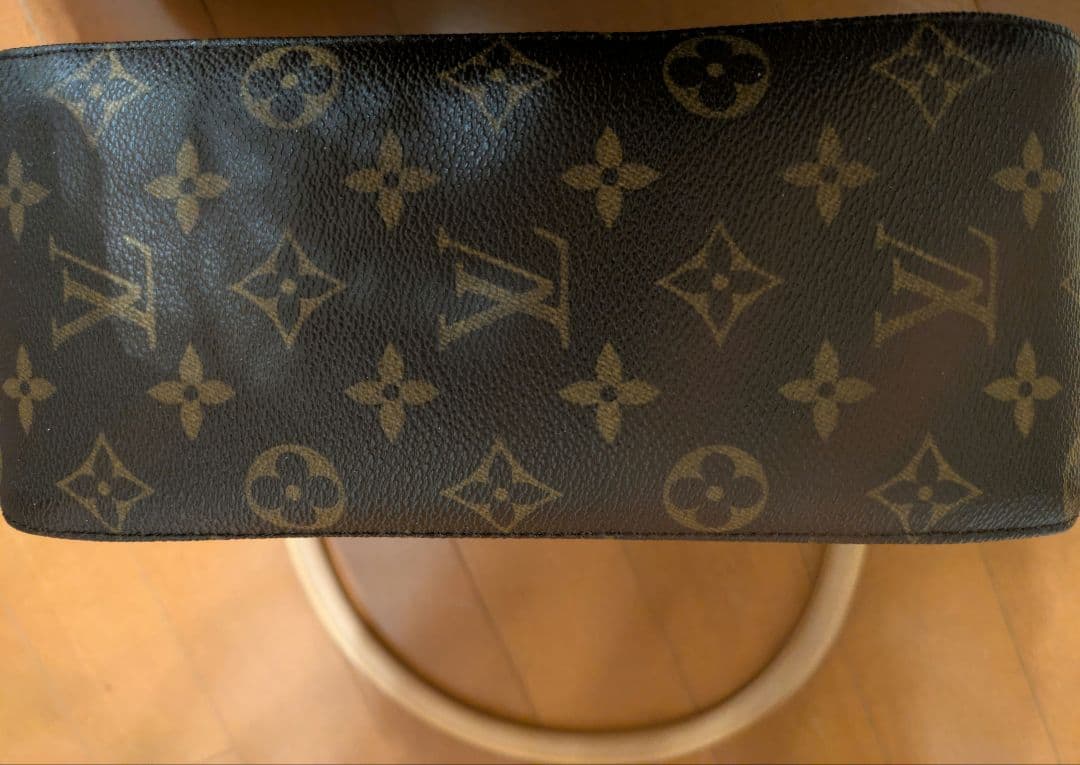 ルイヴィトン　VUITTON モノグラム　ルーピング　MM ショルダーバッグ
