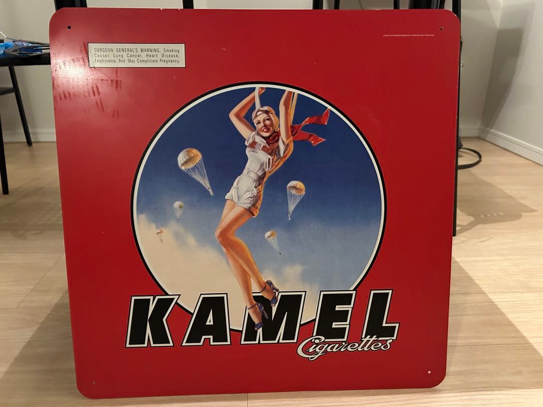 90s キャメル メタルサイン パラシュートガール 看板