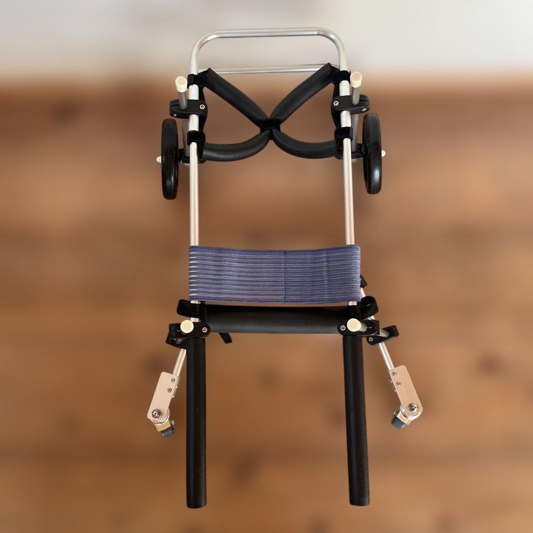 犬猫用　介護 車いす とても軽い❣️ アルミニウム製 調整可能