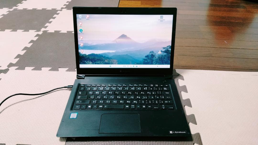 DynaBook S73/DP 13.3インチ i5 8250U 8GB AC付