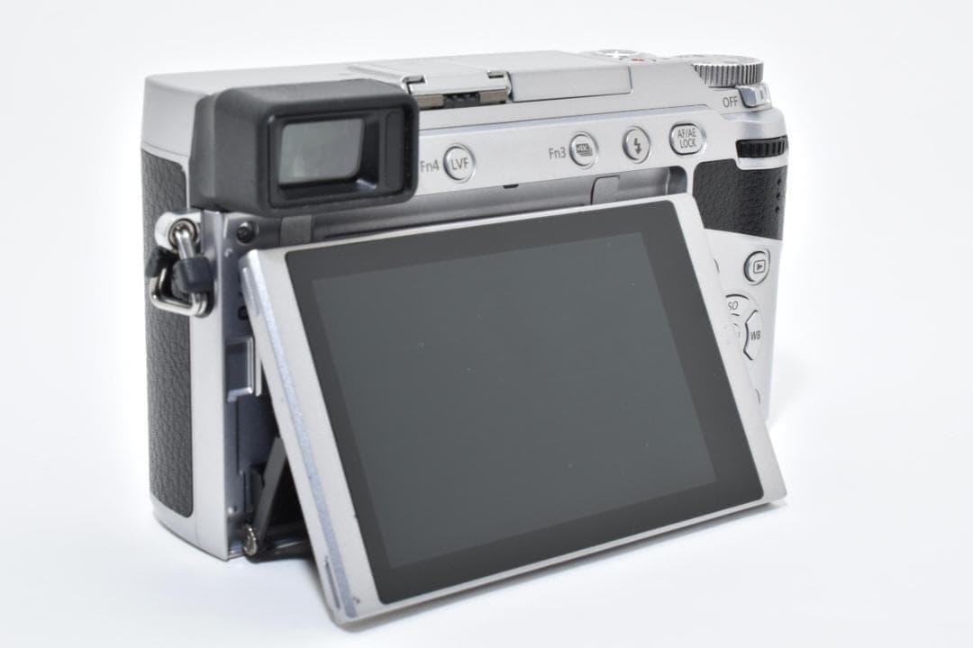 美品 Panasonic LUMIX DMC-GX7MK2 デジタルカメラ