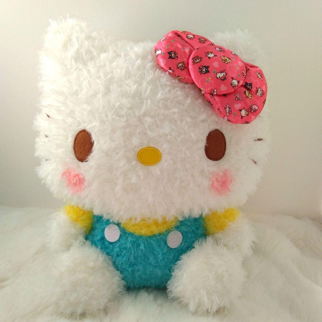 ふわふわ　ゆるかわ　ハローキティ　スペシャル　ぬいぐるみ　キティ　サンリオ