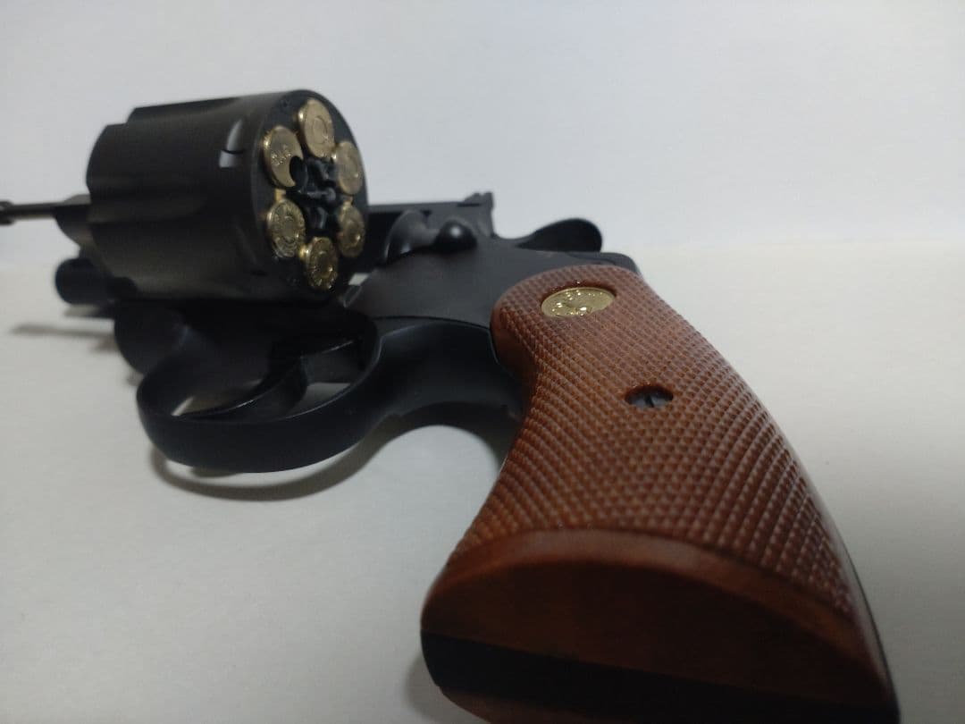 タナカガスリボルバー コルトパイソン357マグナム