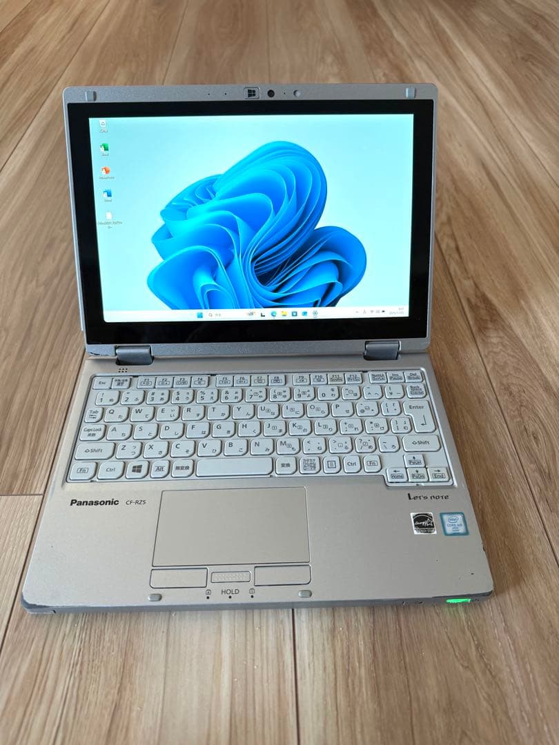 Office2021&WIN11 超軽量745ｇ10.1 型タブレットCF-RZ