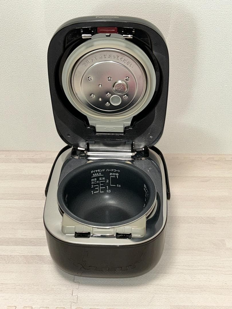 Panasonic 圧力IH炊飯器 SR-JX056 赤
