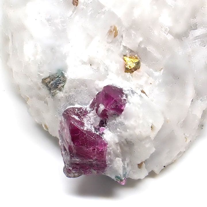 【パキスタン産】ルビー原石