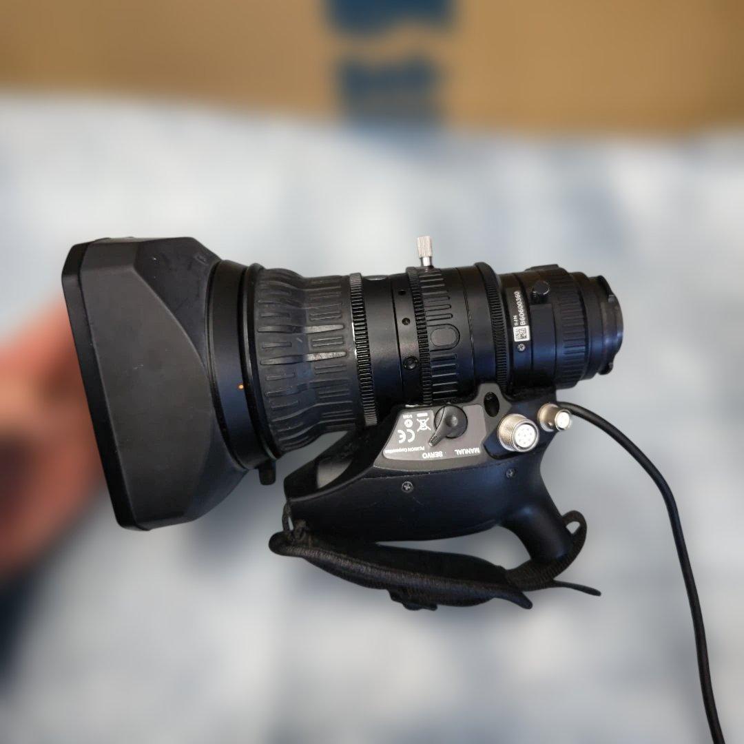 FUJINON XT17sX4.5BRM 1/3インチ業務用カメラ用HDレンズ