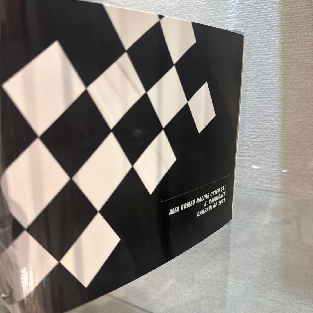 ミニチャンプス　1/18 キミ　ライコネン