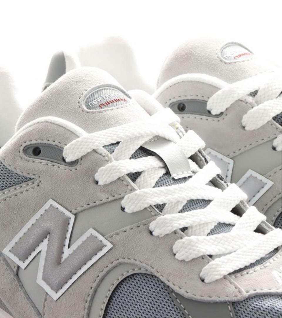スニーカー New Balance M2002RXJ