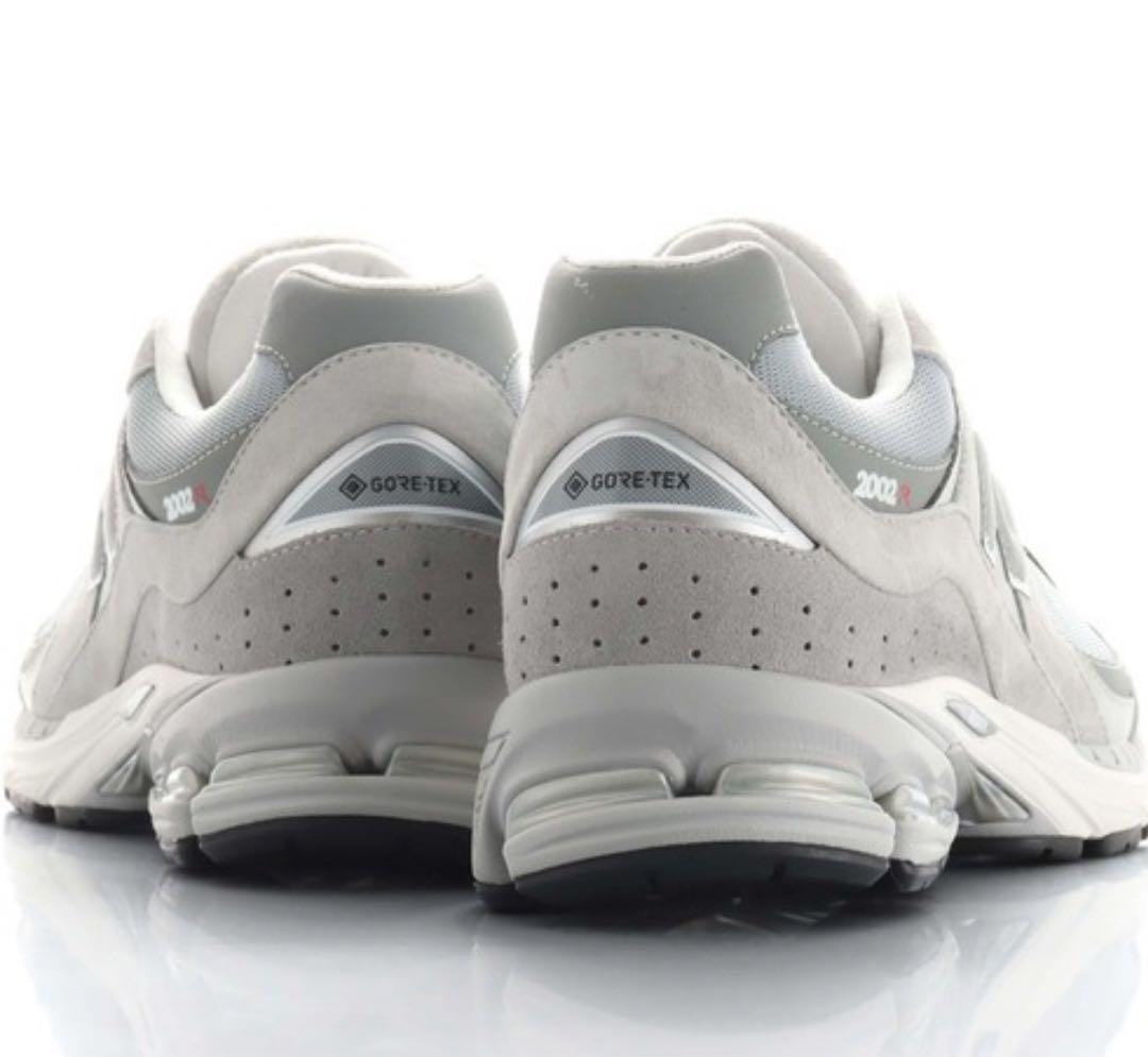 スニーカー New Balance M2002RXJ