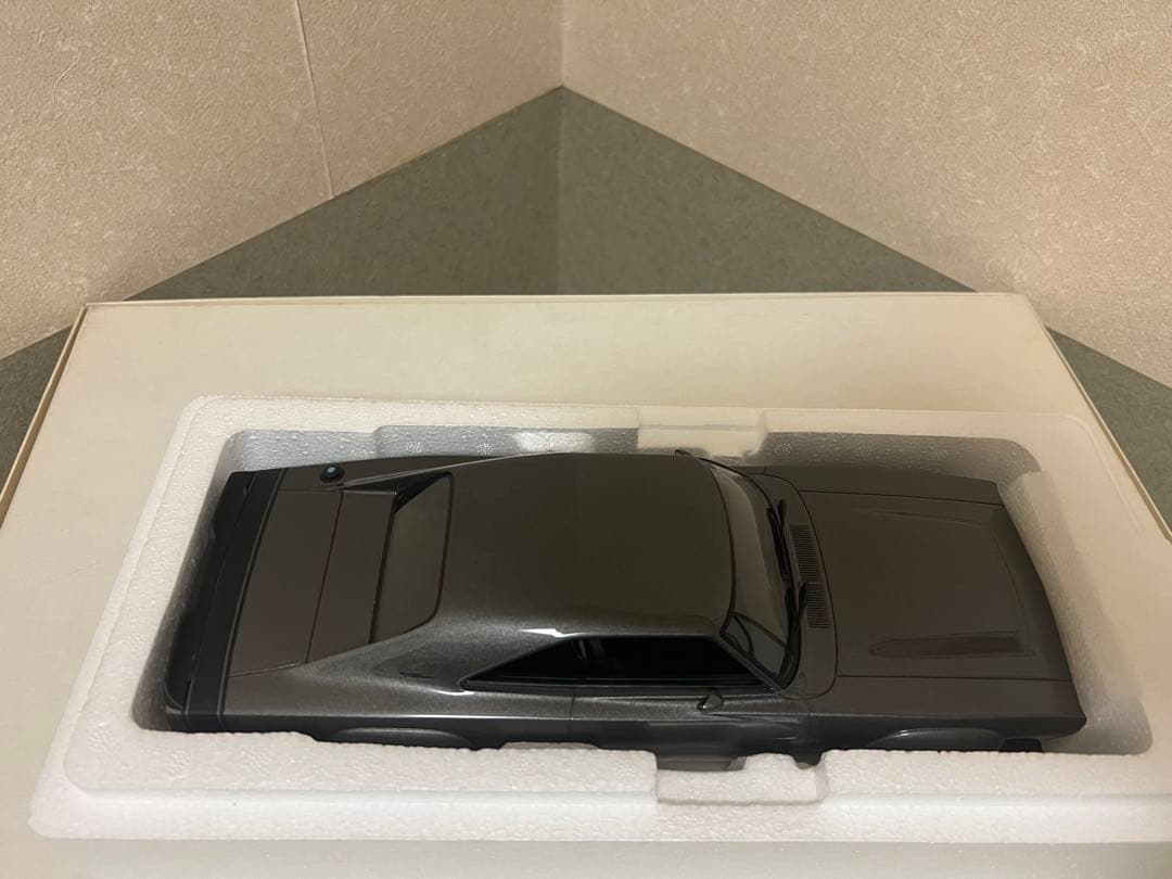 早い者勝ち　 京商 GT SPIRIT 1/18 ダッジスーパー チャージャー